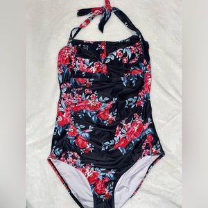 NWT Women’s Bathing Suit M
